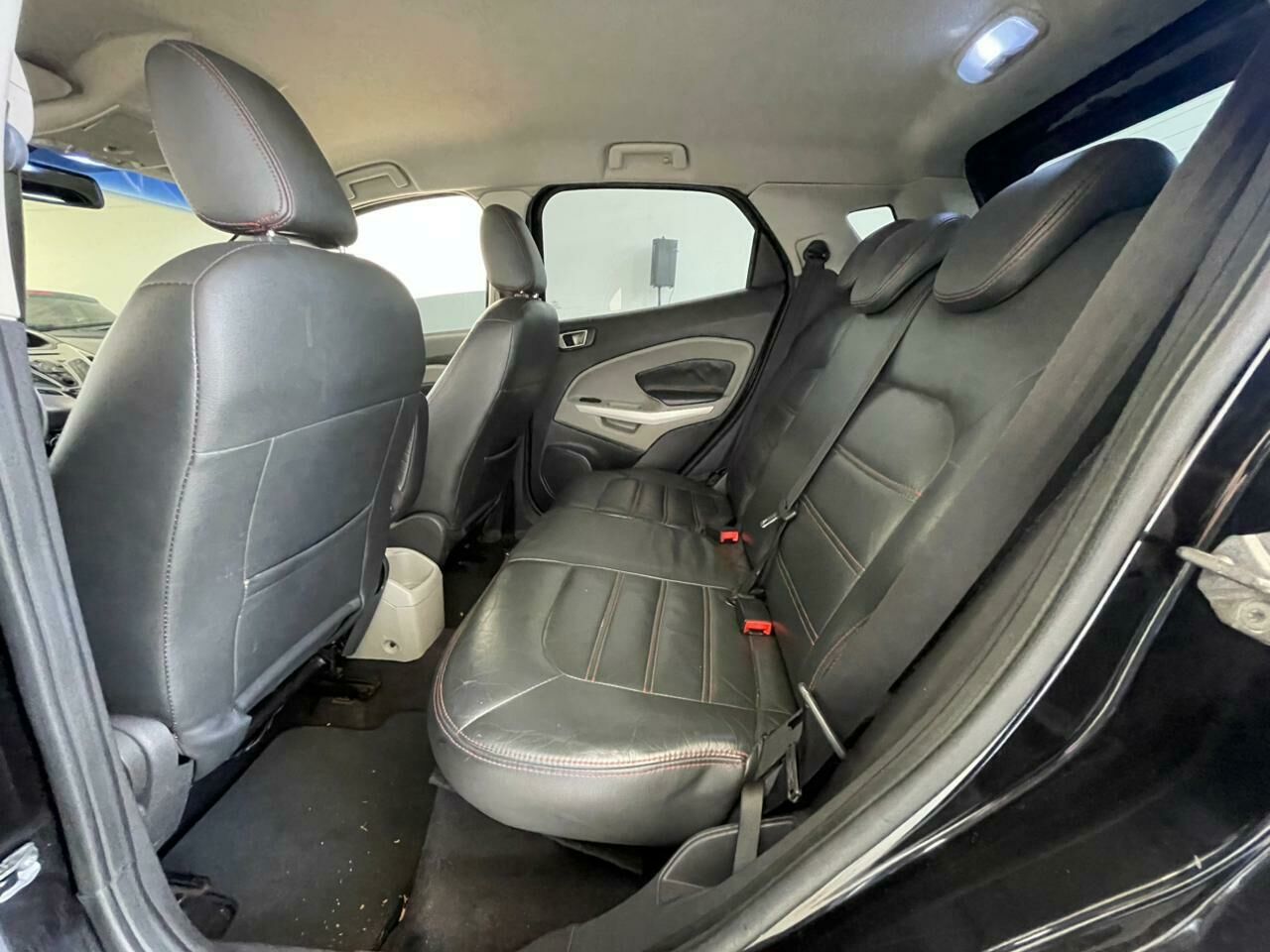 Imagem do veículo  FORD ECOSPORT 2.0 TITANIUM